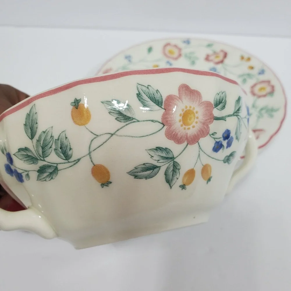 Churchill Soup Cup and Saucer Set Floral Cream Ceramic Excellent Made in England